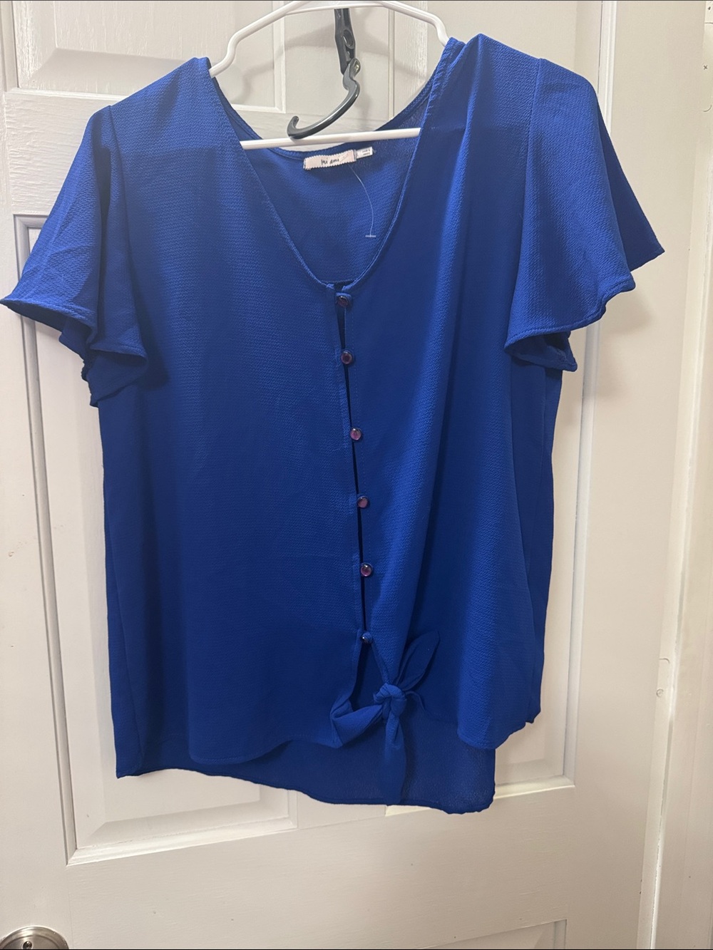 Women’s Royal Blue Button-Front Tie Hem Blouse
